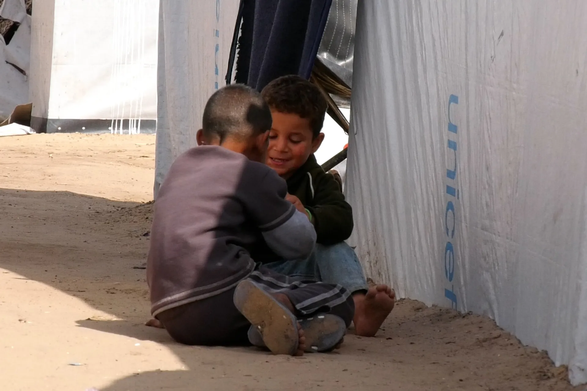 متسلق اردني يحمل احلام غزة الى قمة ايفرست