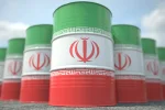 ايران تبدا خفض انتاج النفط لتفادي ازمة التخزين