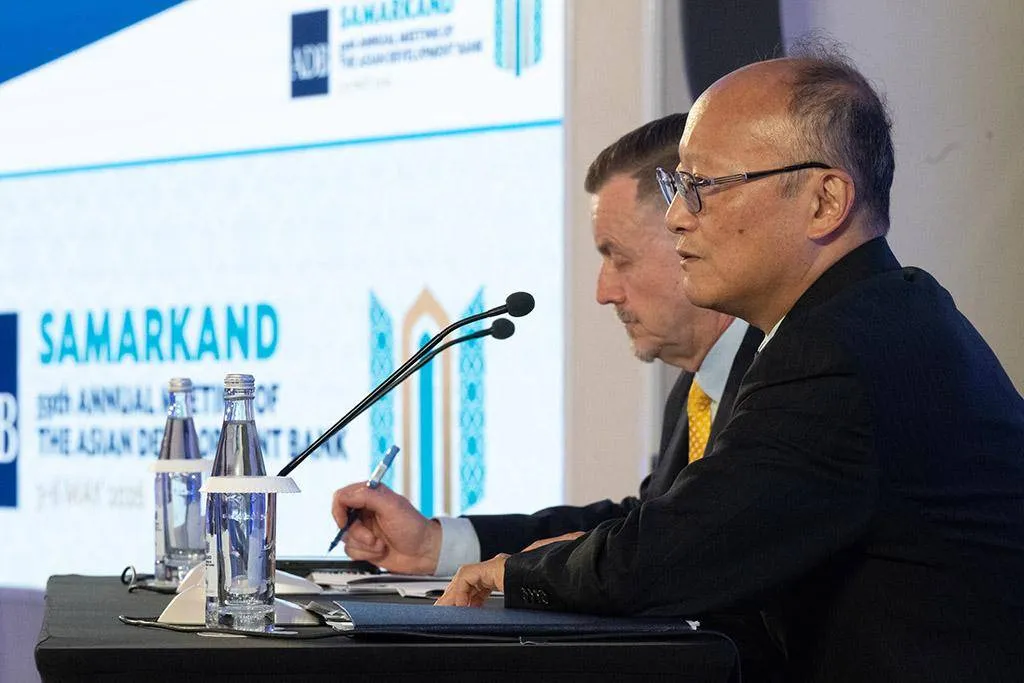 استثمار ضخم لتطوير البنية التحتية الرقمية في آسيا
