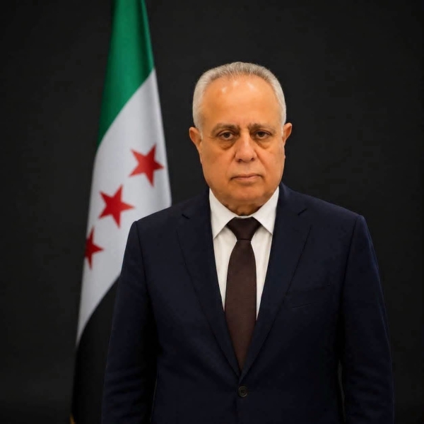 بعد انتخابه كأول رئيس لمجلس الشعب السوري بعد التحرير.. من هو عبد الحميد العواك؟