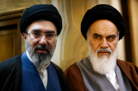 بين خميني وخامنئي.. هل تكرر طهران "شرب كأس السم" مرة أخرى؟