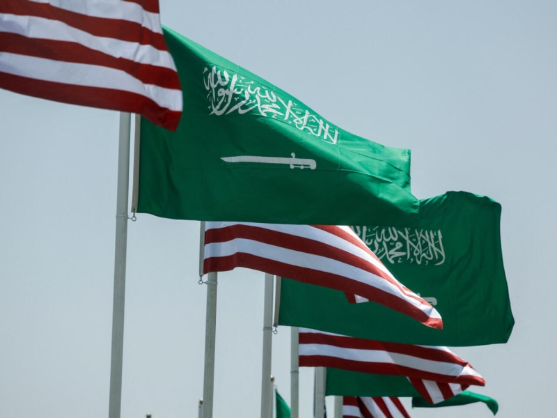 واشنطن تمهد لشراكة نووية طويلة الأمد مع الرياض