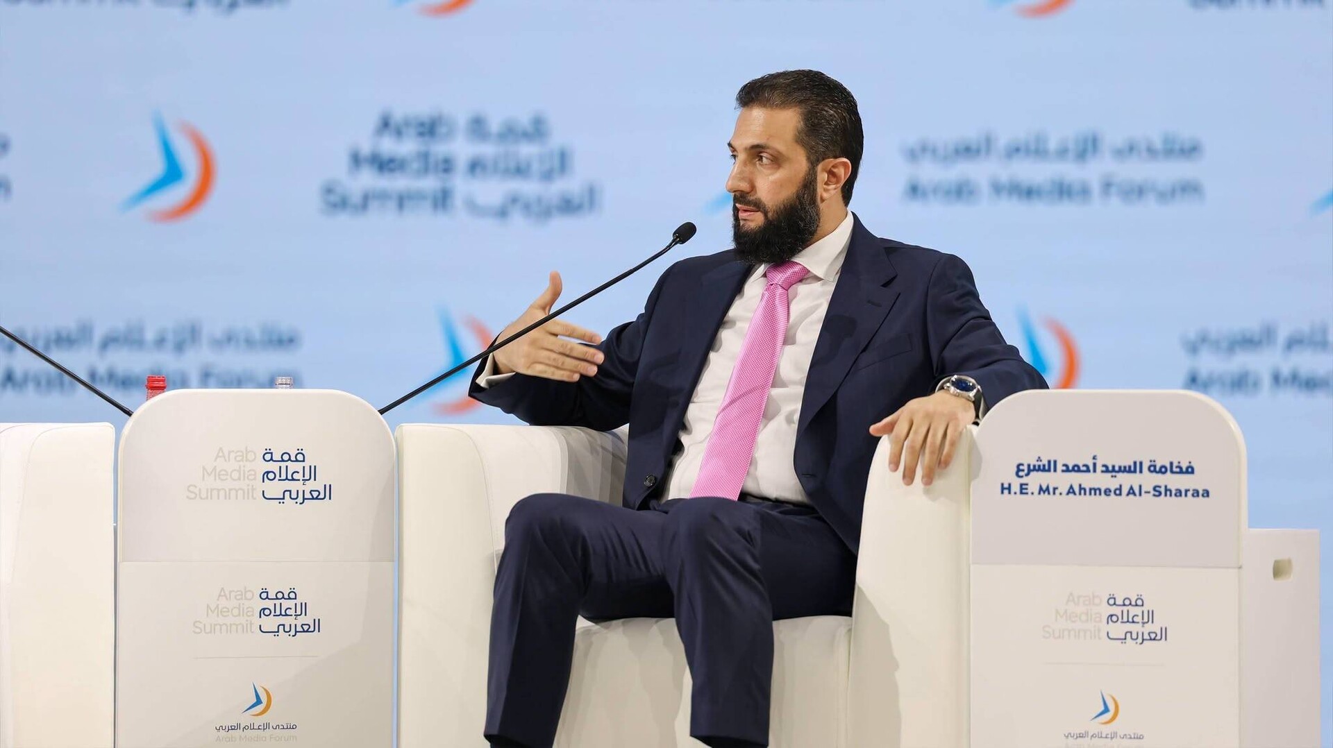 الشرع: قواعد روسيا في سوريا تتقلّص إلى اثنتين للتدريب